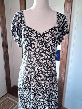 NWT Hurley Juniors Black Daisy Dress Smocked Flutter Sleeve Y2K 90s Grunge Large